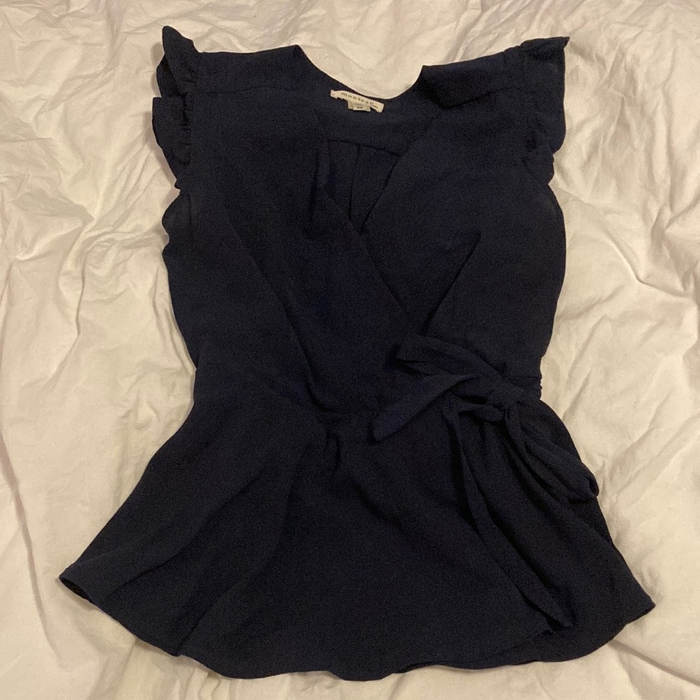 Monteau capped sleeves dark blue top with tie on side Sz M